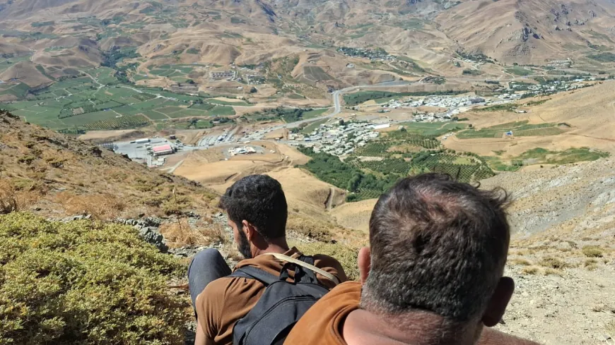 25 شخصاً من كوباني عالقون بين إقليم كردستان وشرق كردستان