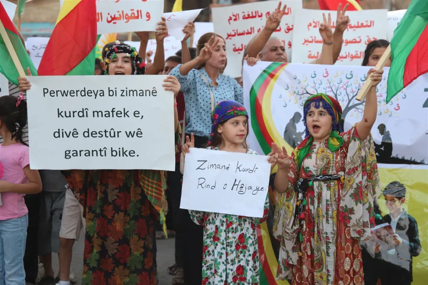 مثقفون وسياسيون: إنهاء التهميش يتطلب حماية دستورية ومؤسساتية لحقوق الكرد