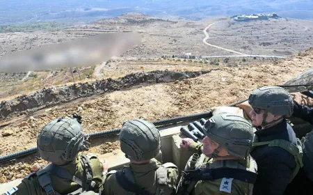 القوات الإسرائيلية تحتجز شخصاً وتجرف أراضي في ريف القنيطرة
