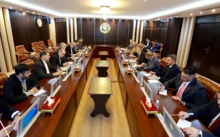 إيران تطالب العراق بإبعاد المعارضة الكردية الإيرانية أو تسليمها