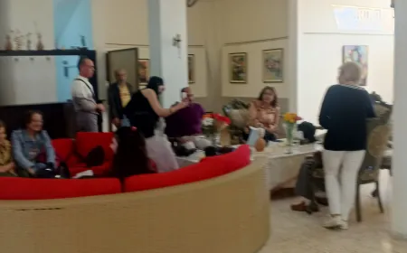 معرض للفن التشكيلي يسلط الضوء على تراث السويداء وعمارتها