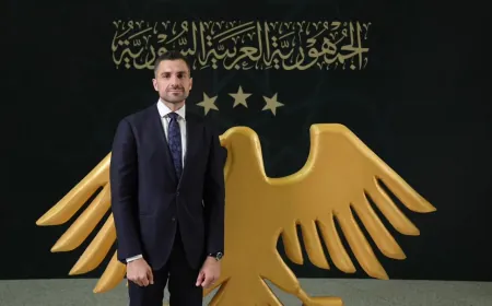 قتيبة الإدلبي يعلن استقالته من مهامه في وزارة الخارجية
