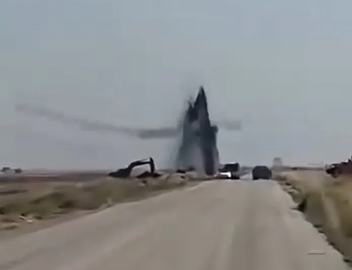 انفجار يستهدف خطاً لنقل النفط الخام قرب تل حميس