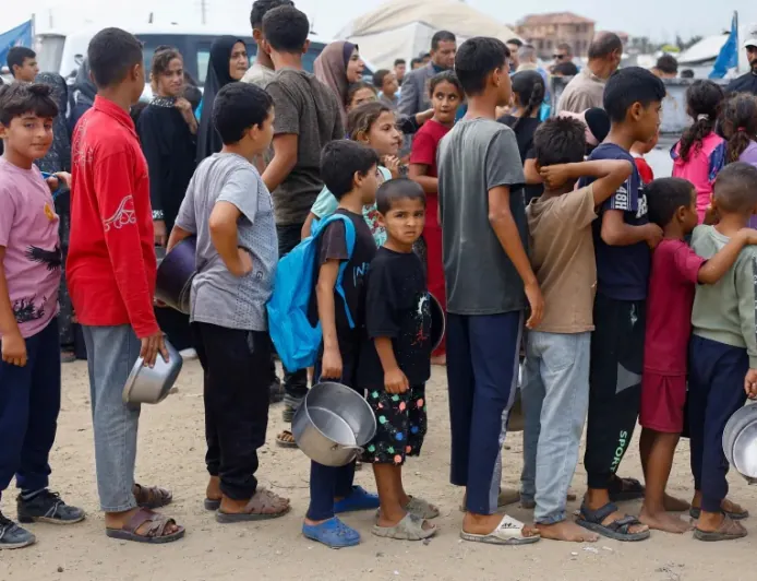 برنامج الأغذية العالمي يقطع المساعدات عن 500 ألف فلسطيني في غزة