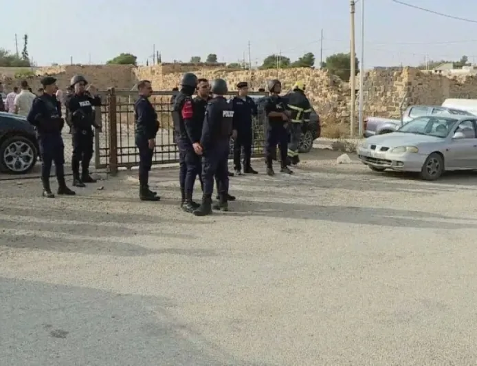 6 قتلى و28 مصابا بإطلاق نار خلال جنازة في الكرك بالأردن