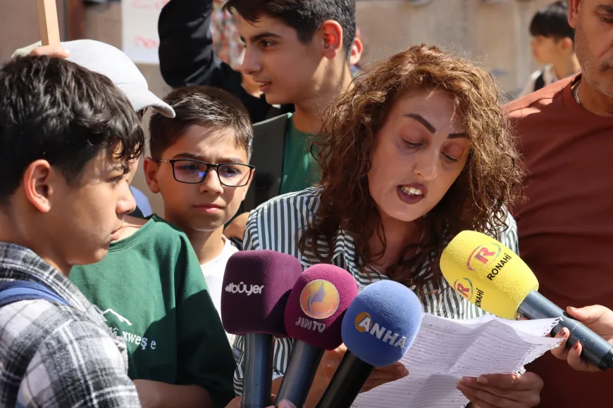 إضراب وبيانات طلابية في كركي لكي ورميلان وقامشلو رفضاً لتقليص تدريس اللغة الكردية