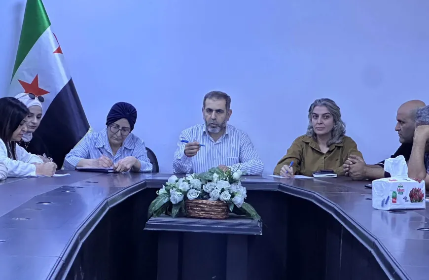 اجتماع مع رؤساء مجالس البلديات لبحث آلية عمل المجالس وتطوير أدائها