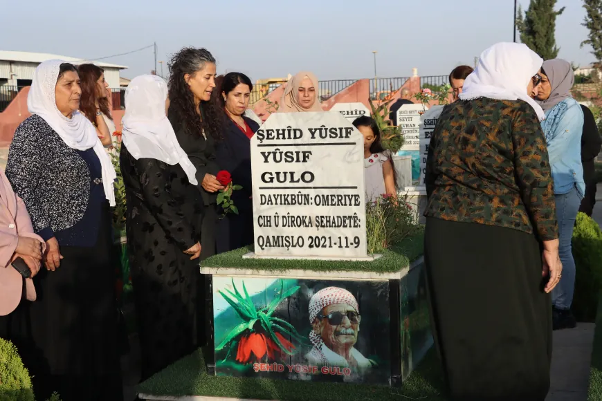 وفد شمال كردستان يزور مزار الشهيد دليل ساروخان