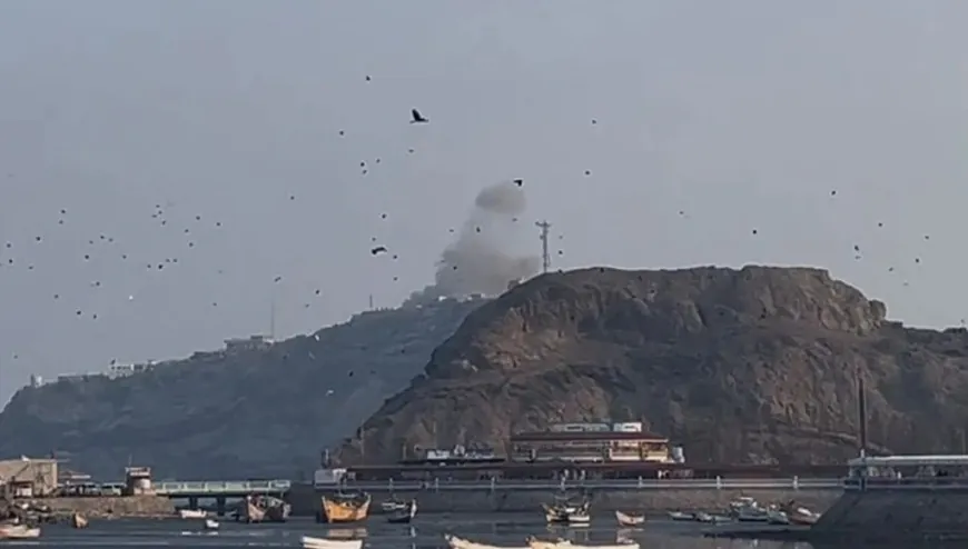 قتلى وجرحى بهجوم حوثي استهدف القصر الرئاسي في عدن