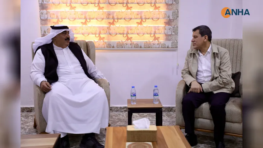 مظلوم عبدي والشيخ مانع حميدي الهادي يؤكدان أهمية تعزيز السلم الأهلي