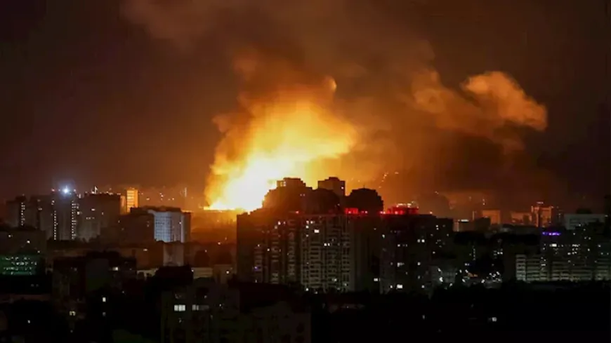تبادل الضربات بين روسيا وأوكرانيا يتواصل رغم مساعي إنهاء الحرب