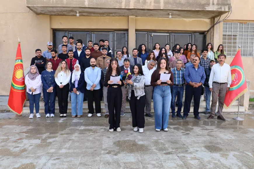 طلاب جامعة روج آفا يطالبون بضمان استقلال الجامعة أكاديمياً وإدارياً