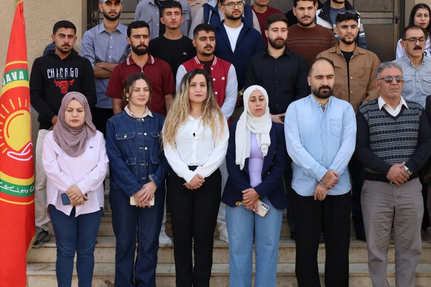 طلاب جامعة روج آفا يطالبون بضمان استقلال الجامعة أكاديمياً وإدارياً