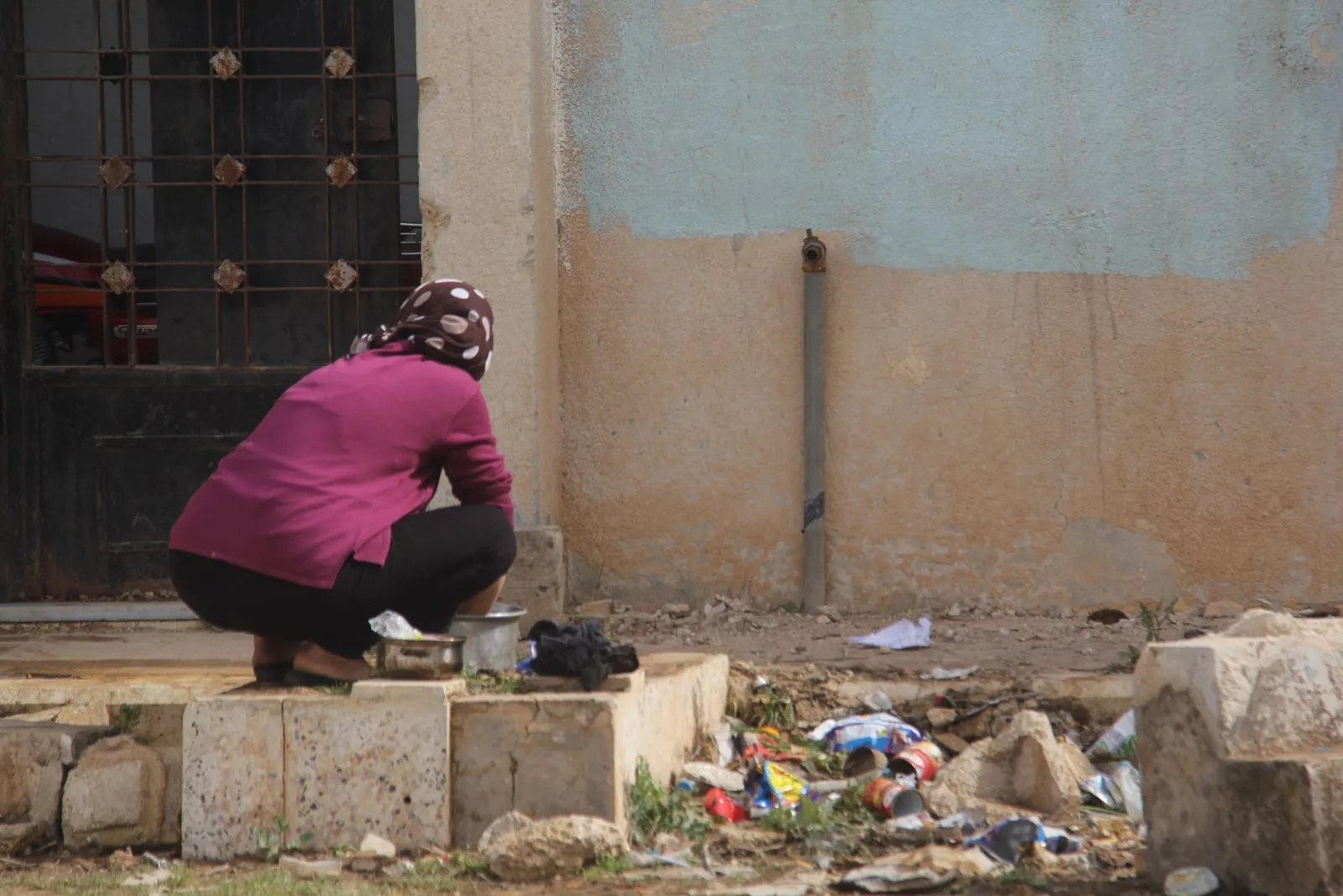 Afrin 's people living harsh conditions waiting for libertion their city