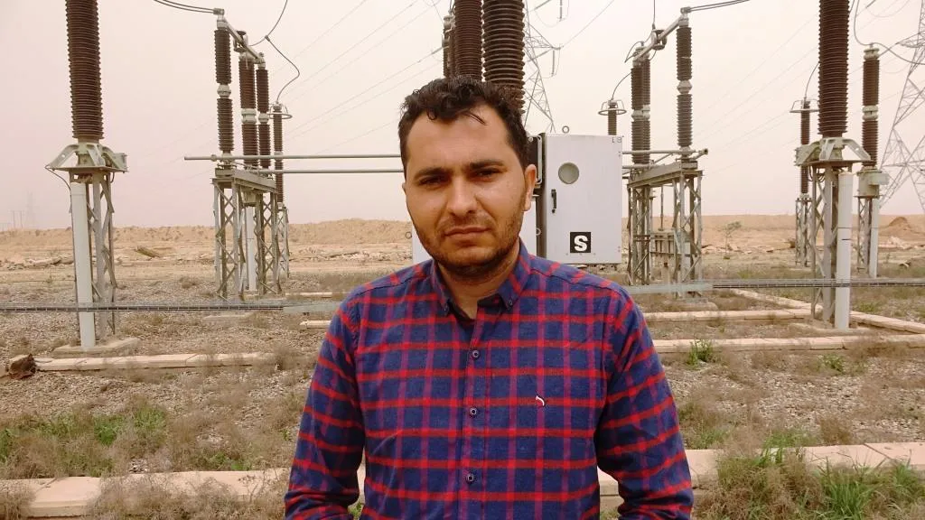 Framers , villages north of al-Raqqa city are illuminated