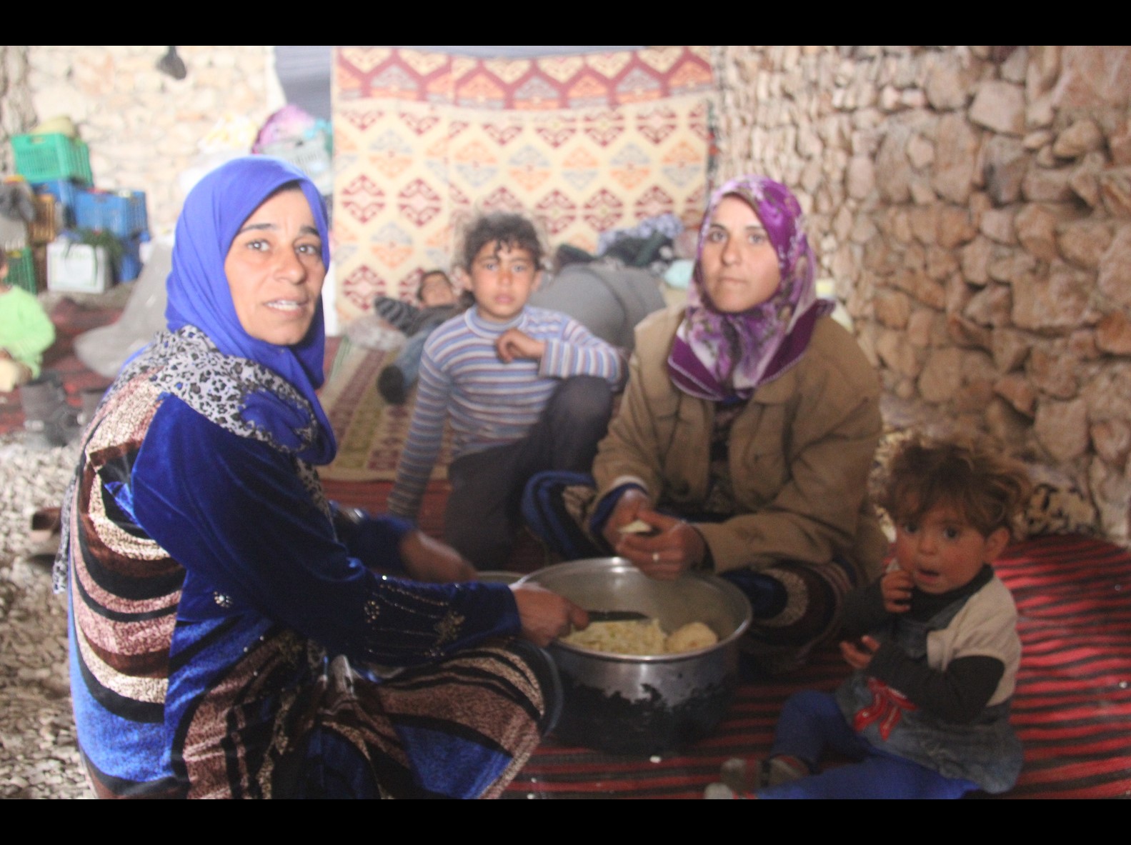 Arab family migrated from Afrin: "We will return to our villages one day