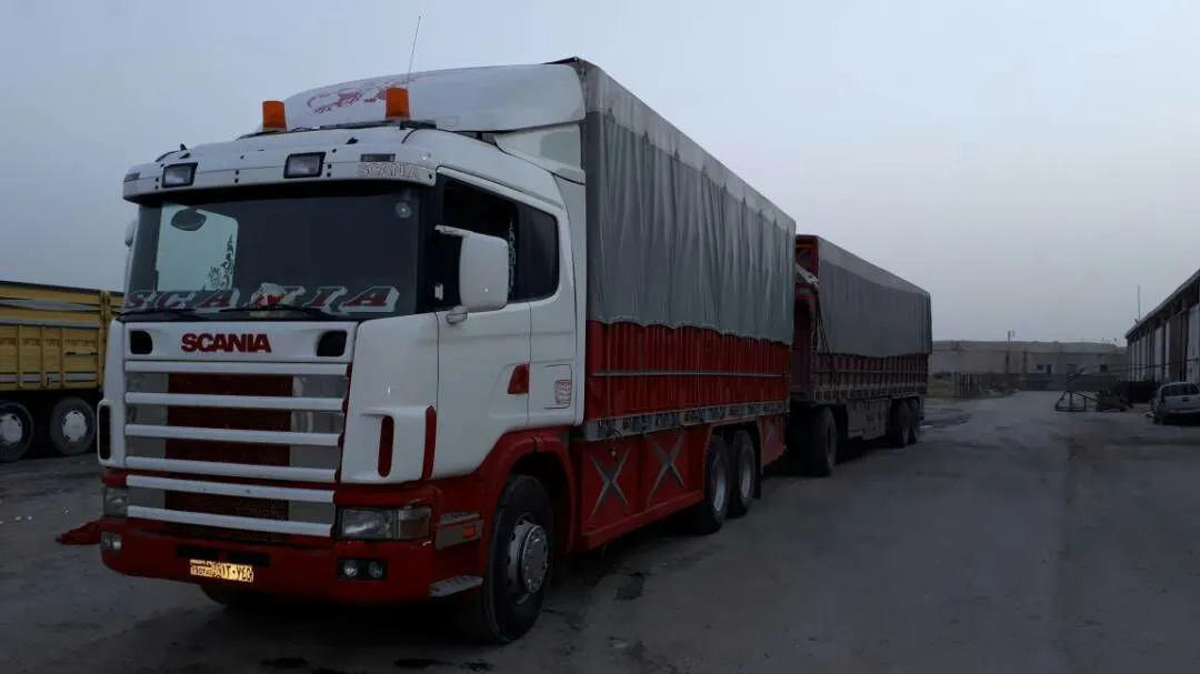 Euphrates region sends 15 truckloads of aid to Afrin people