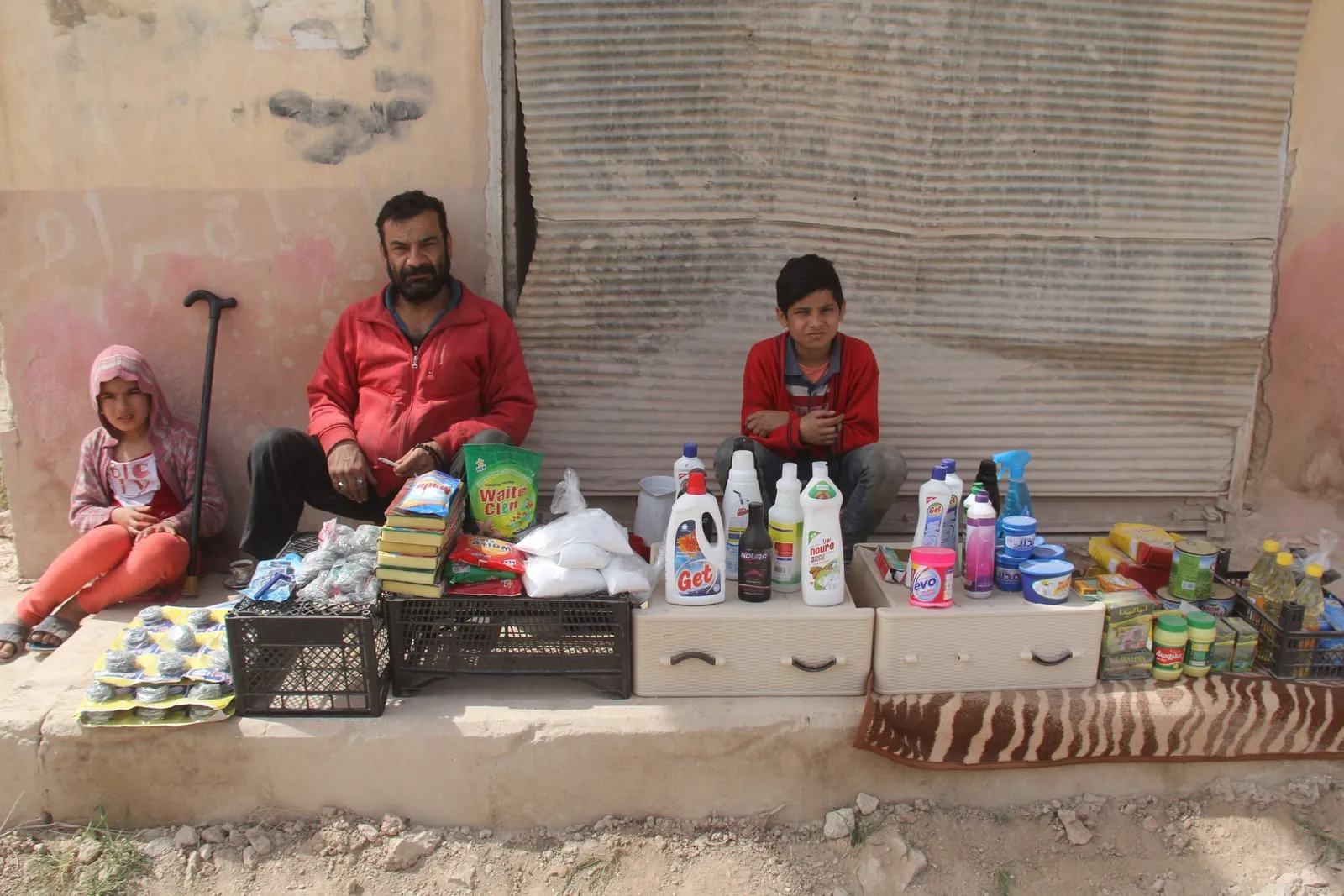 On modest platform, secure living for his children on displacement journey