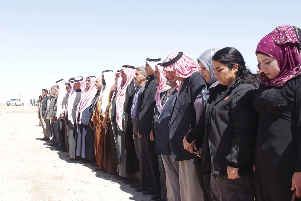 Solidarity stand in al-Tabqa to support resistance of age
