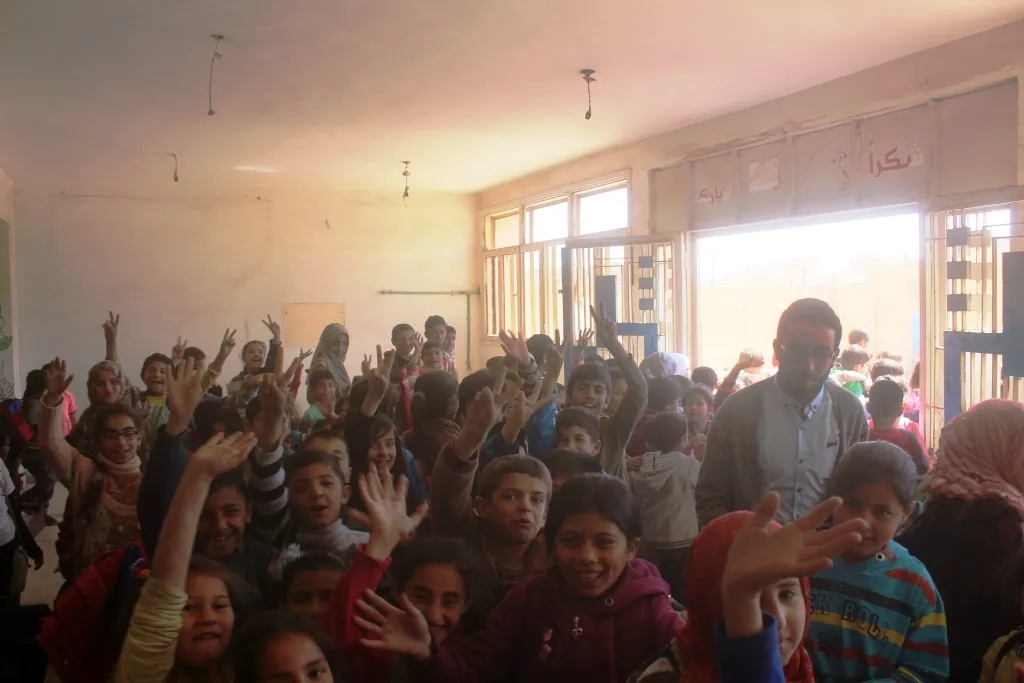 Education continues in al-Raqqa city despite difficulties
