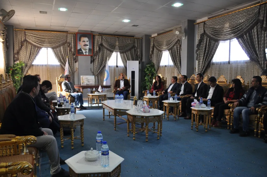 British delegation meets DAA, TEV-DEM members in Kobani
