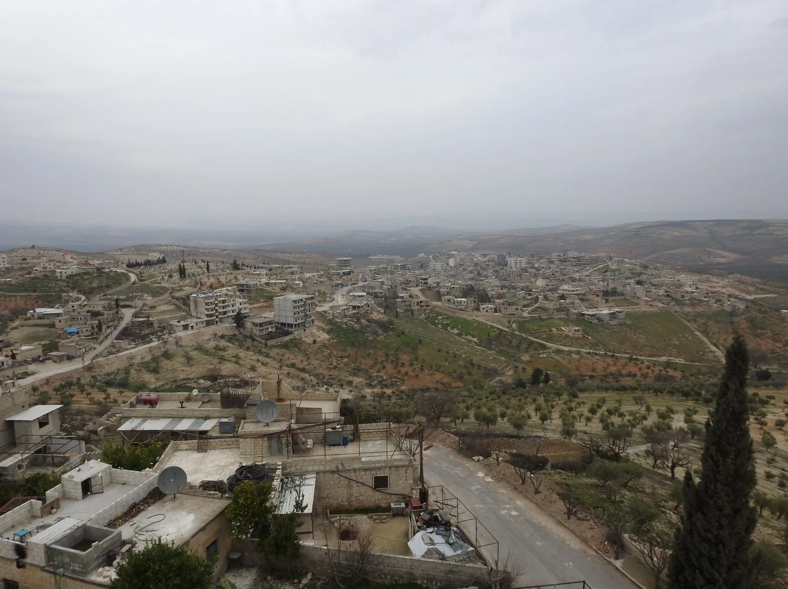 13 civilians kidnaped by Turkish occupation, including elderly man in Afrin