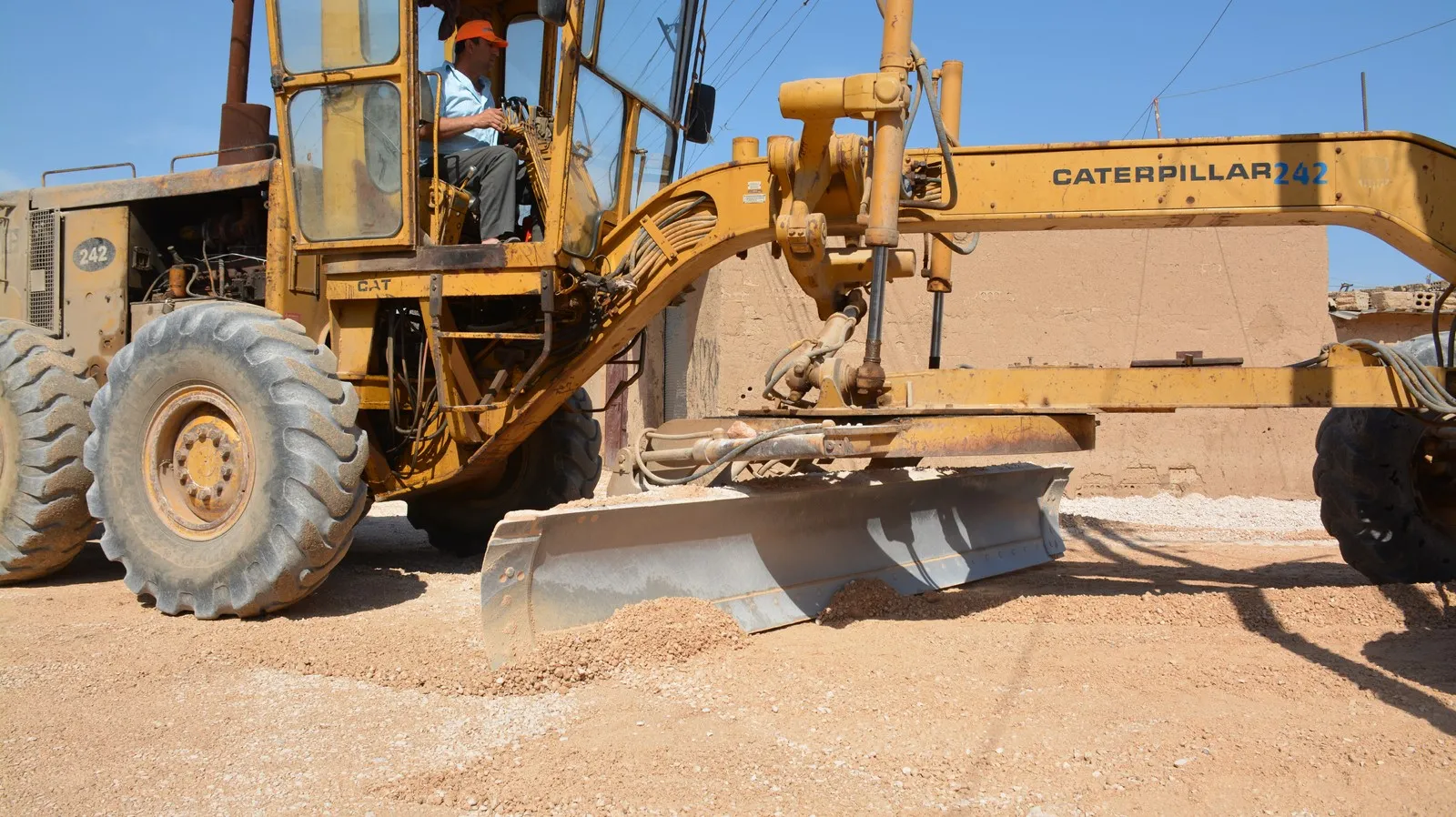 Maintenance of streets in Qamishlo city
