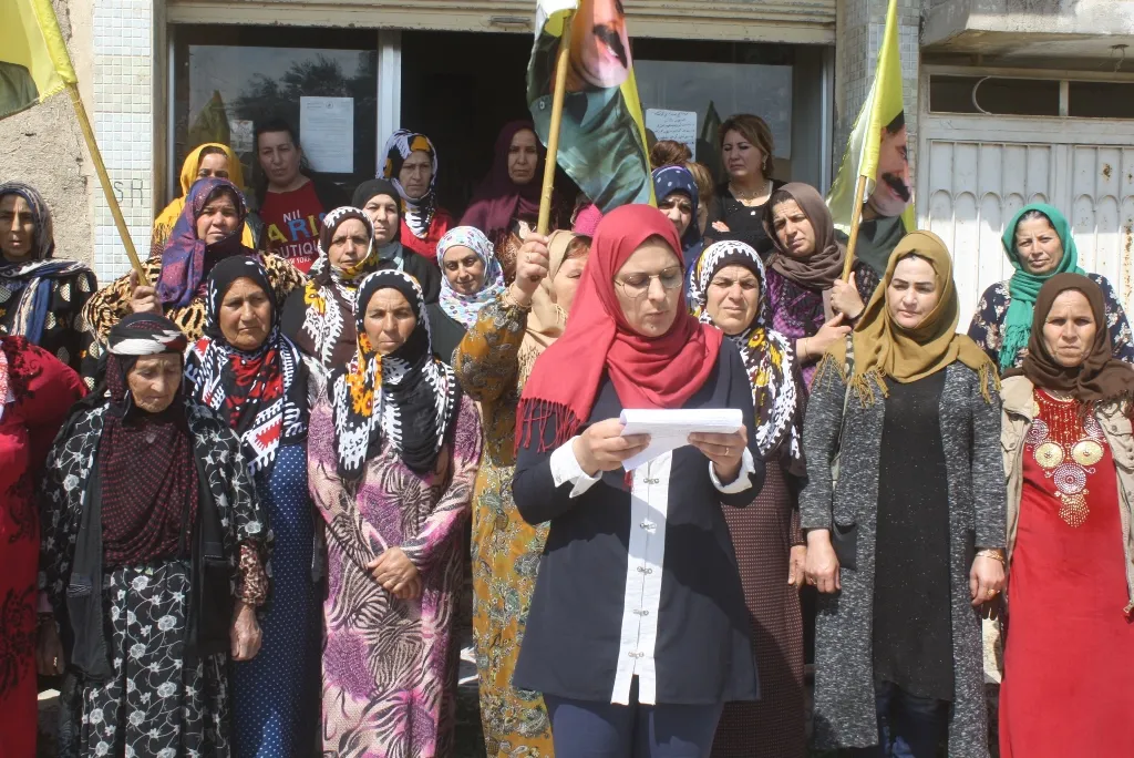 Qamishlo canton's women declare their support to Afrin people