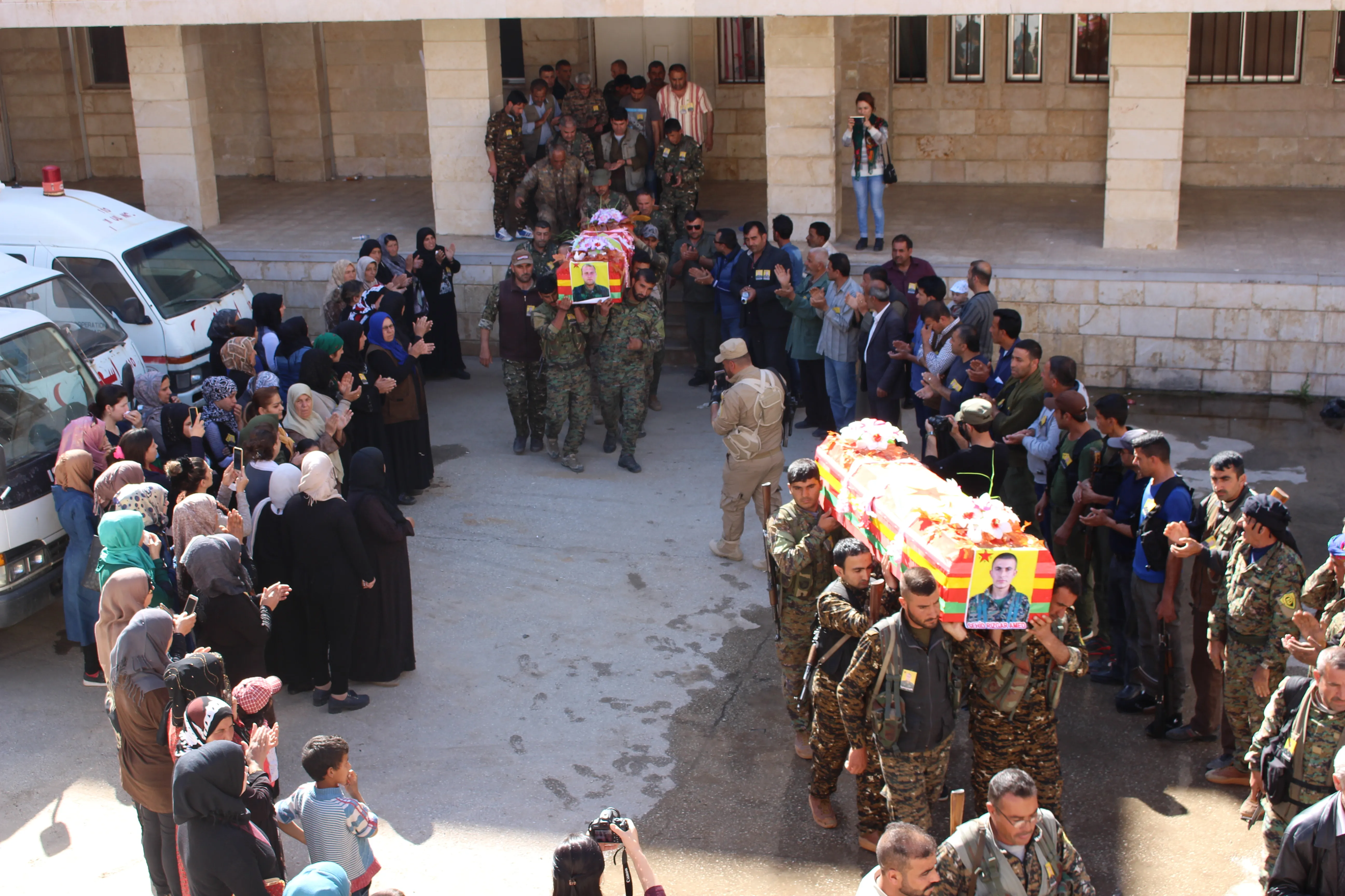 Dêrik , Girgê Ligê people attended funeral of strugglers Mohammed , Rizgar