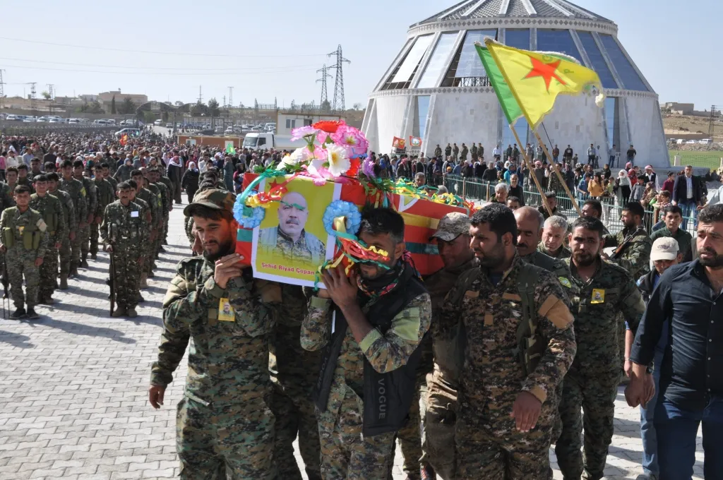 Kobani's people attend funeral of Martyr Riad Joban