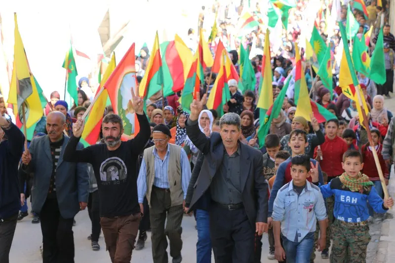 Demo in Aleppo demands lifting of isolation on Ocelan