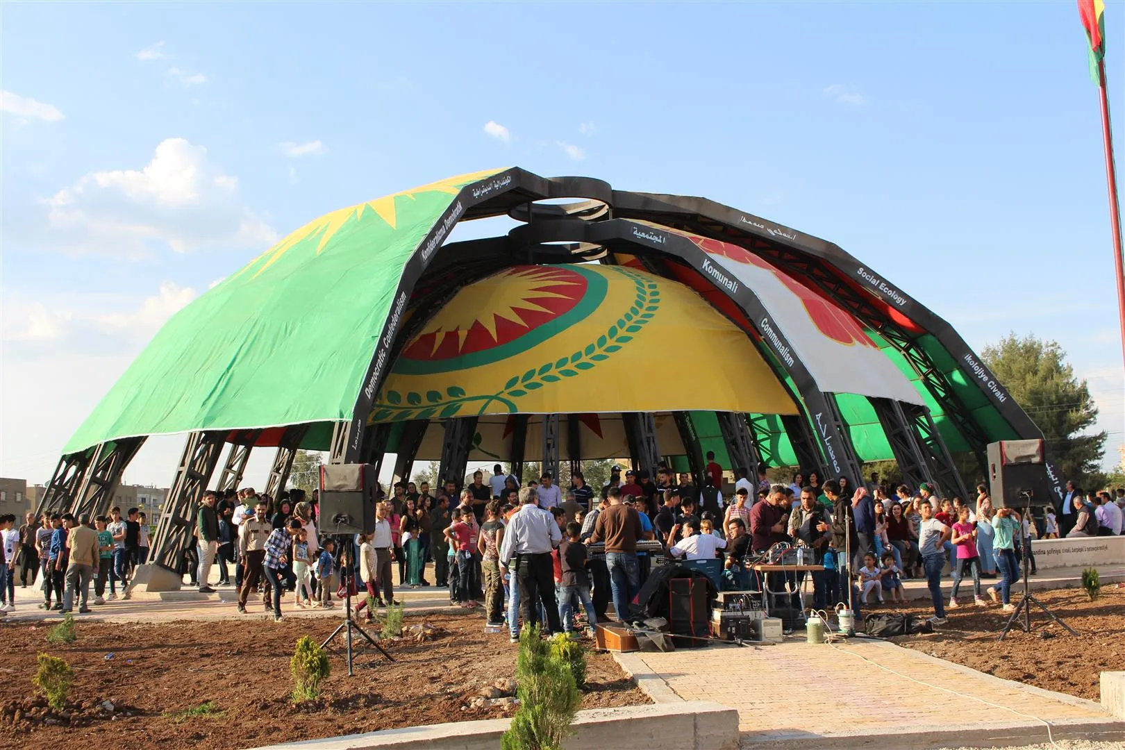 People's Parliament opened in Dêrik