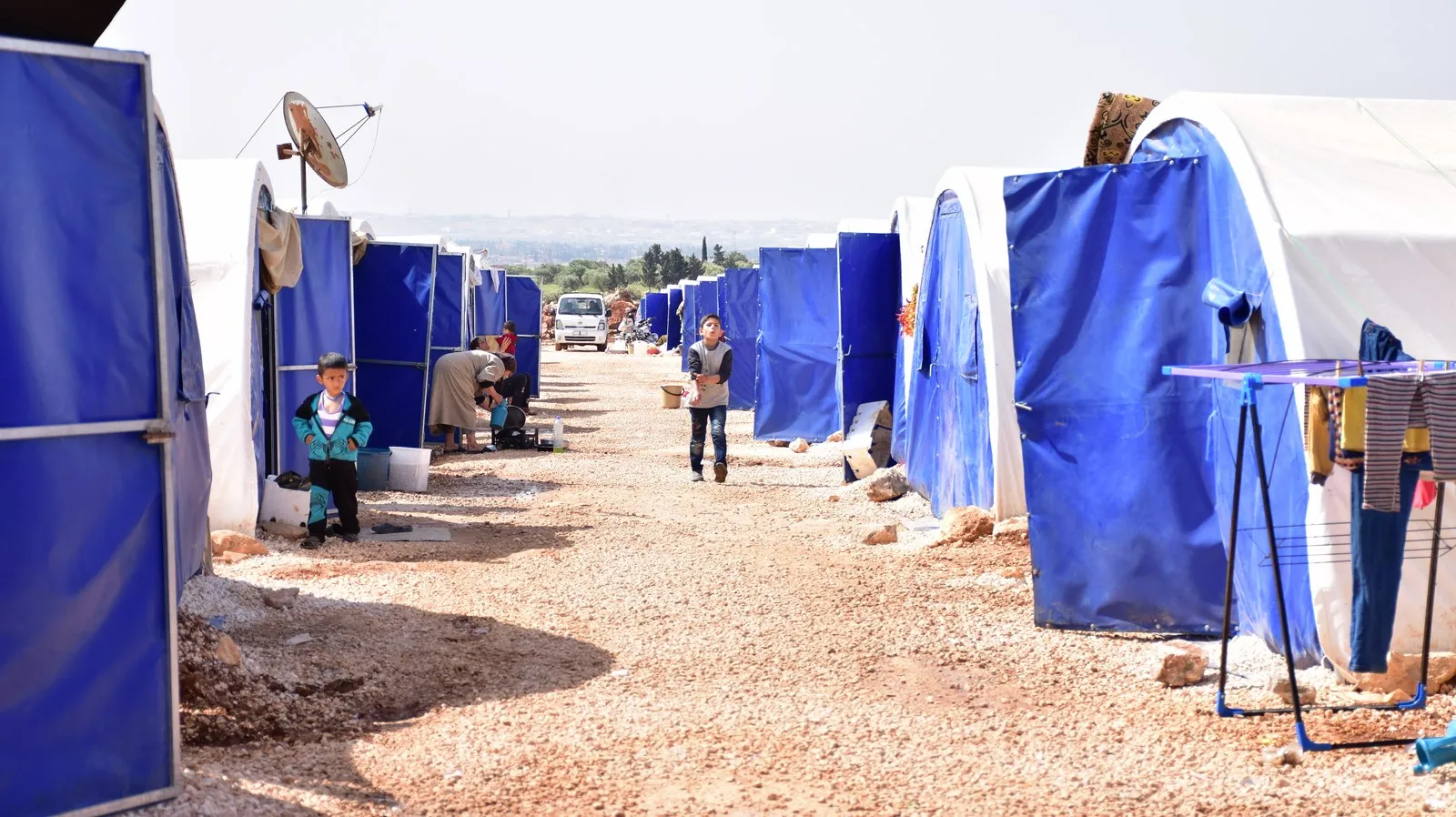Berxwedan camp's refugee organize themselves with commune life