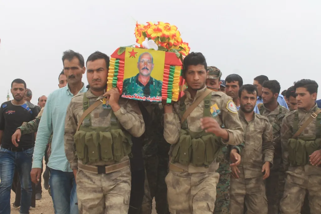 Serê Kaniyê people bid farewell martyr Jumaa Mohammed