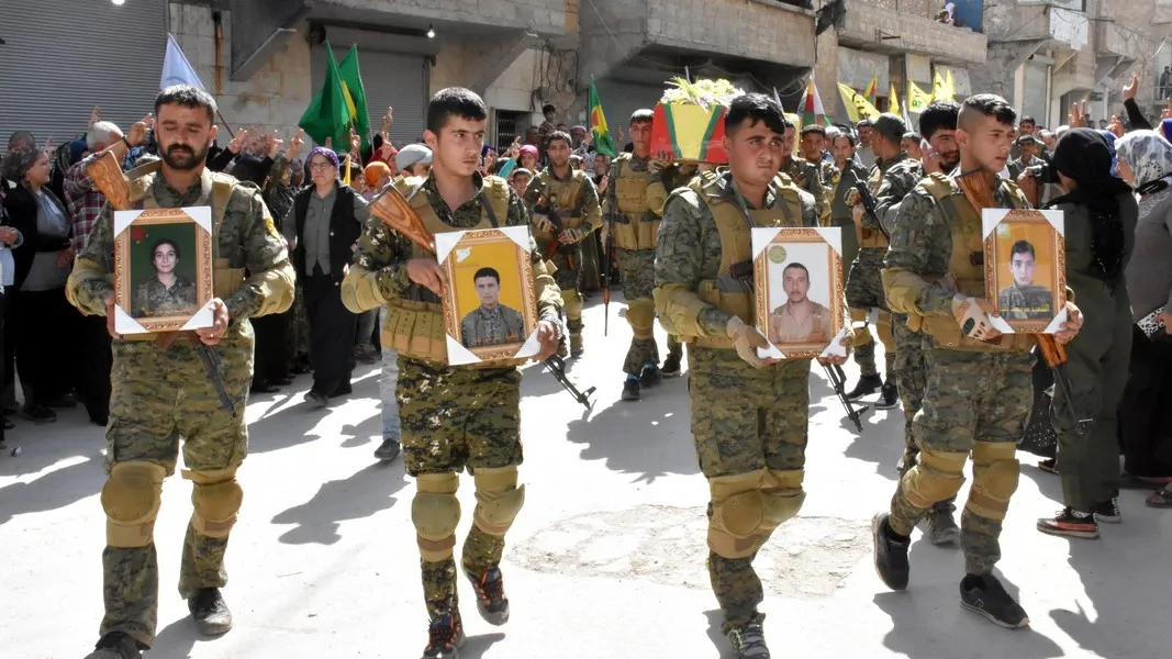 1 Martyr's corpse bid farewell, 3 martyrs' record revealed in Aleppo