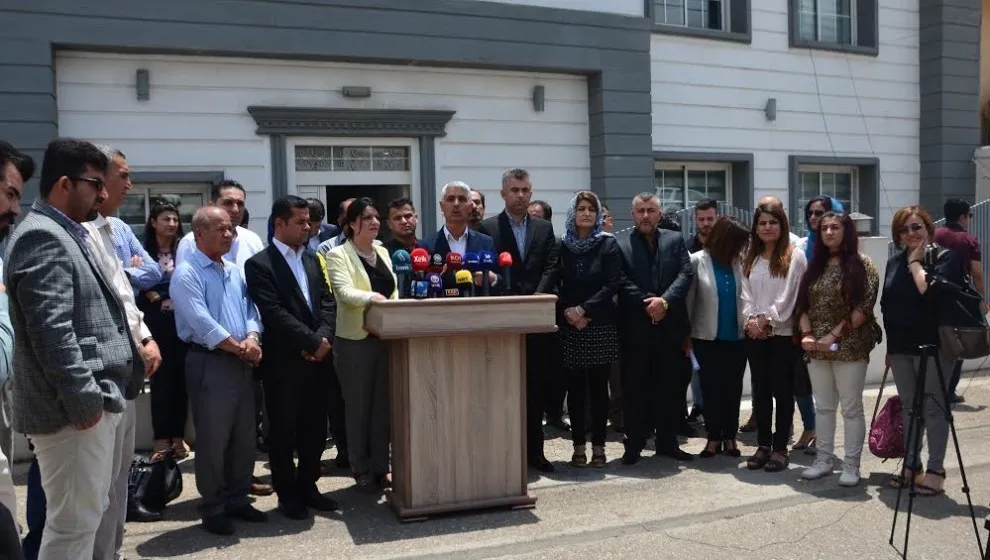 Activists demanded Region’s parliament to hold meeting against Turkish invasion