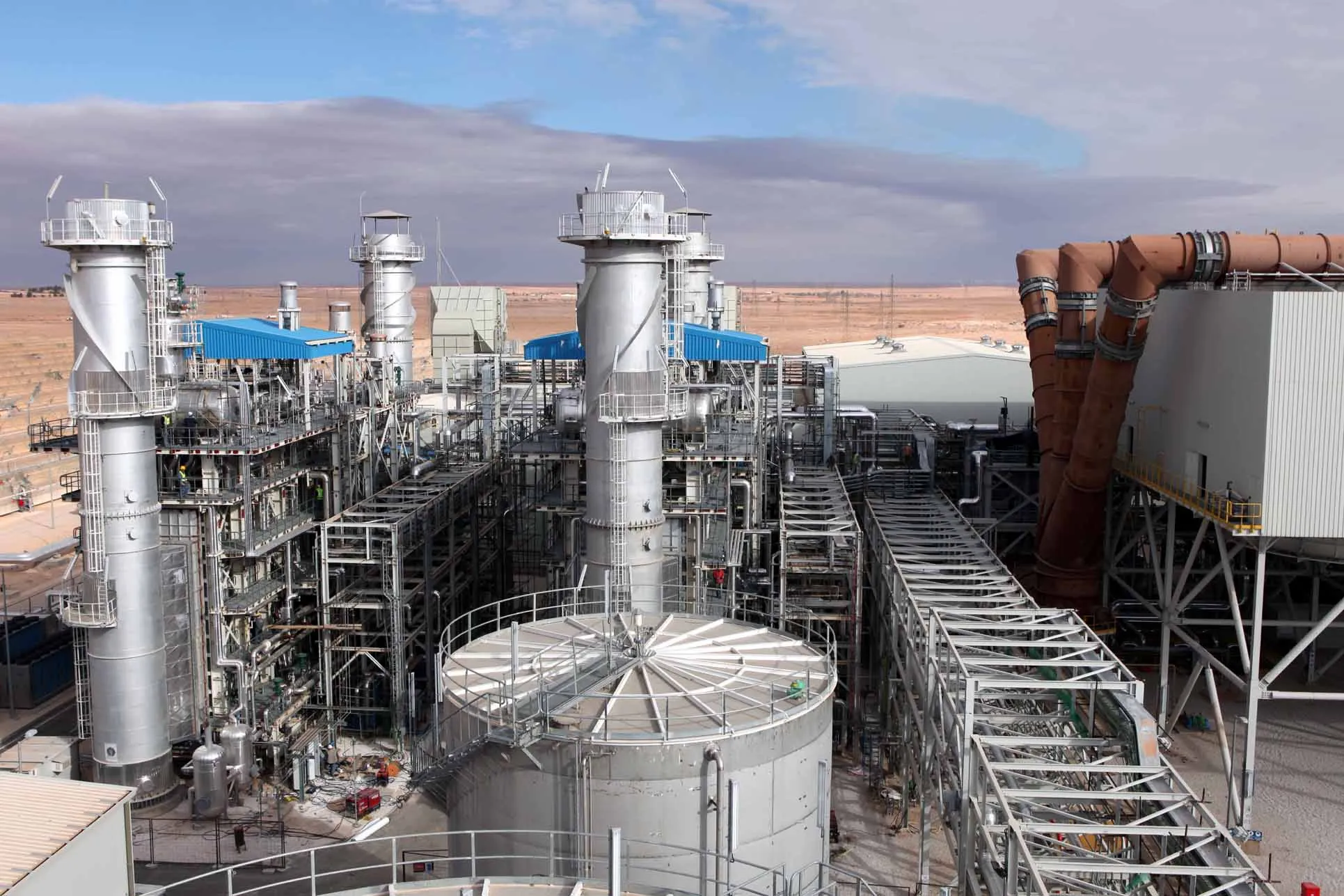 Egypt restructuring energy support... Experts: needed to pay random tax decisions