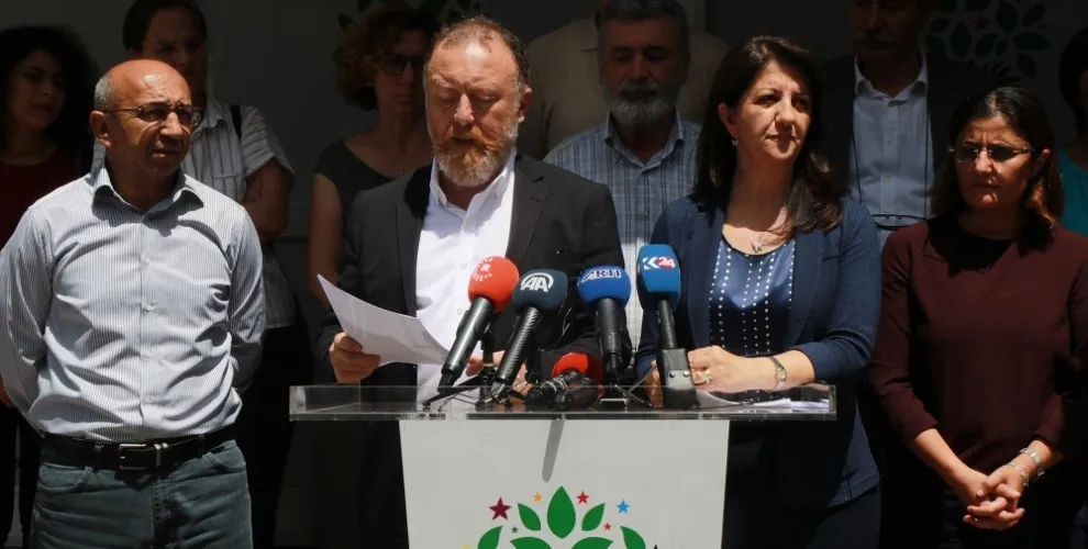 Turkish Interior Minister threatened HDP via telephone