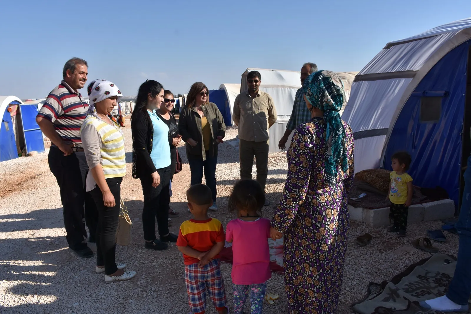 Lebanese delegation visited Berxwedan camp in al-Shahba