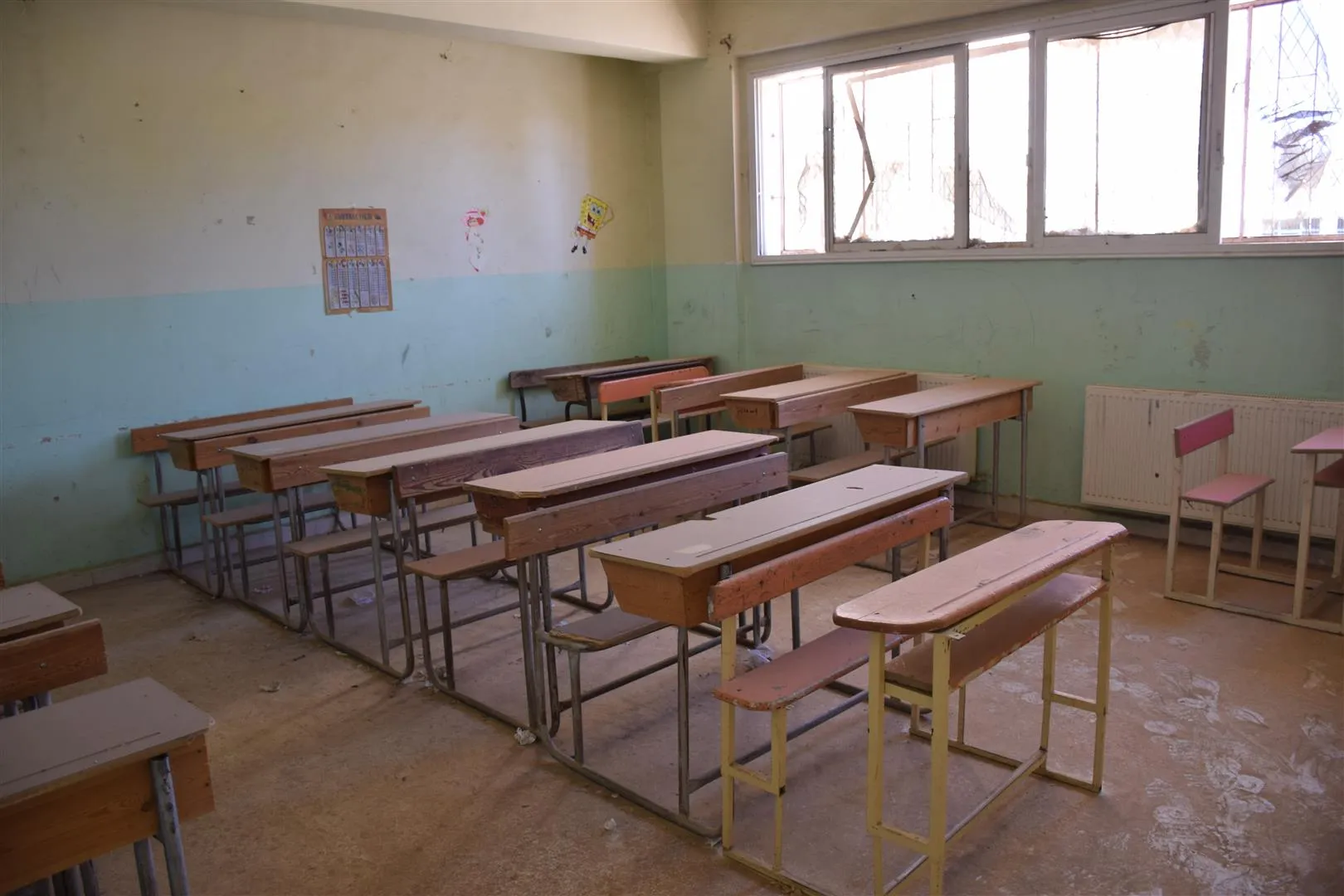 Al-Raqqa schools is preparing to receive large numbers of students 