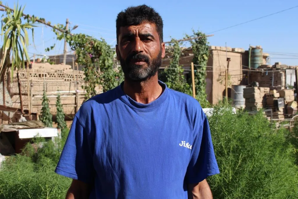 Florist Issam: proponent of nature protection
