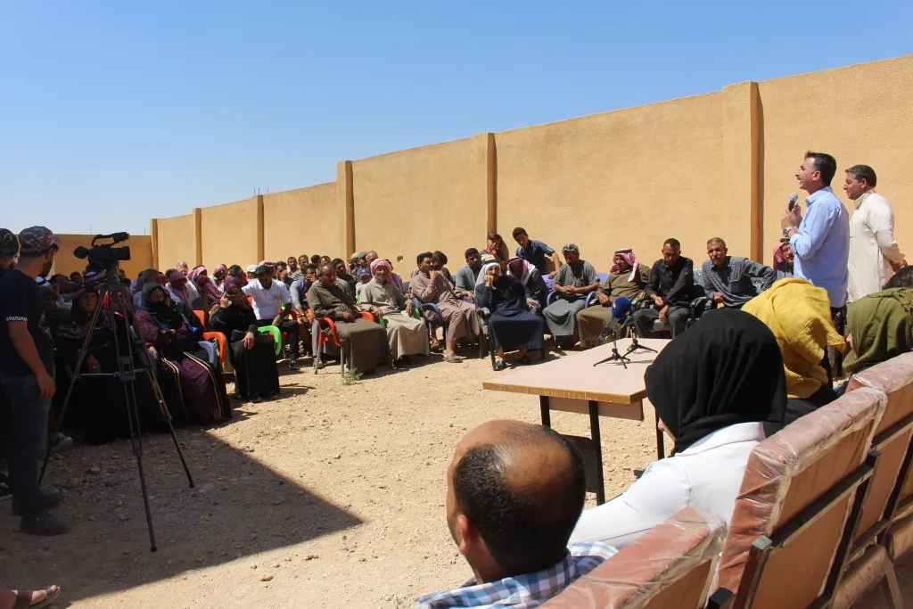 DCA exchanged views with parents in Manbij