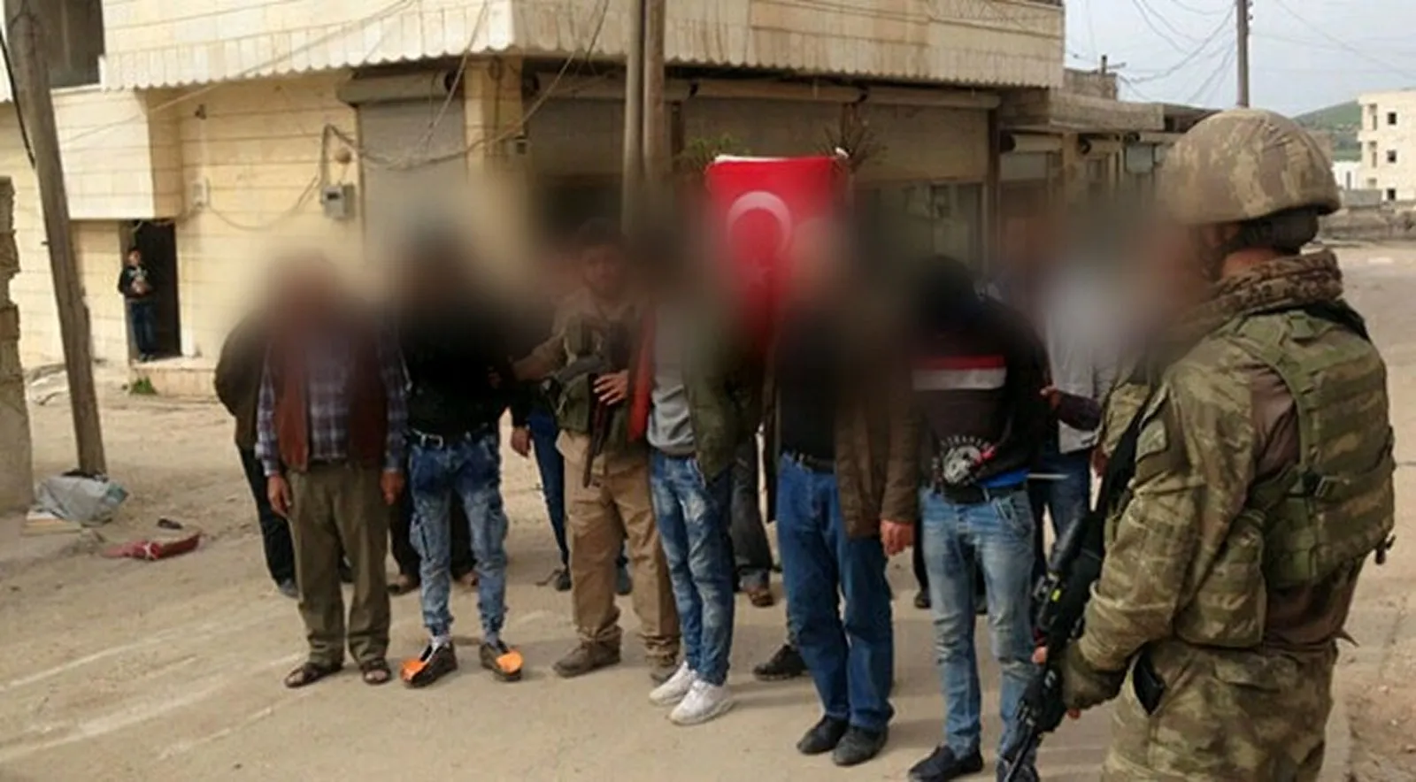 Turkish mercenaries kidnapped 9 civilians from Sherawa