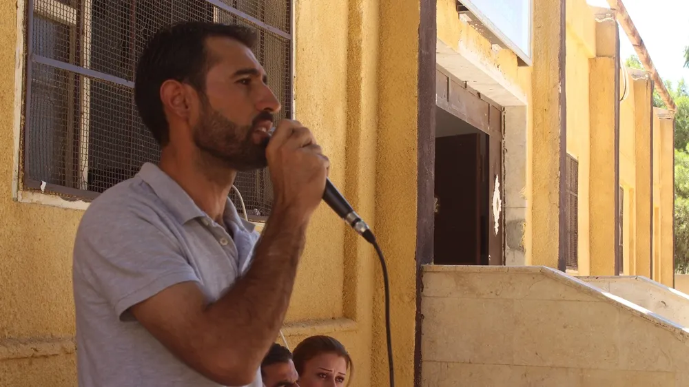Meeting to explain cooperative associations’ concept in al-Tabqa