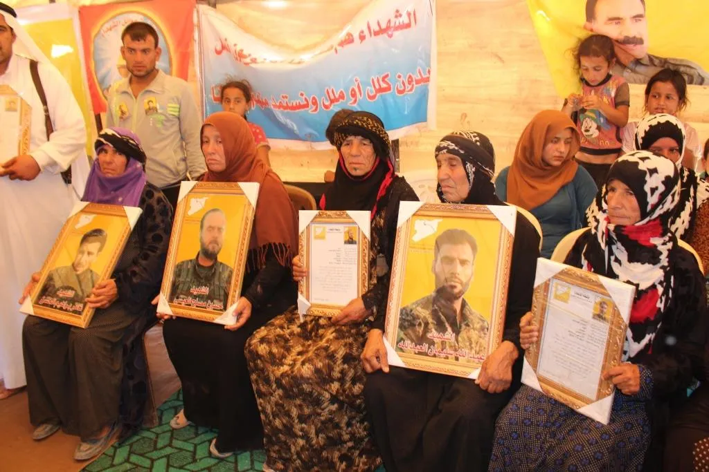 Tel Hamis residents offered condolences to 3 martyrs' families