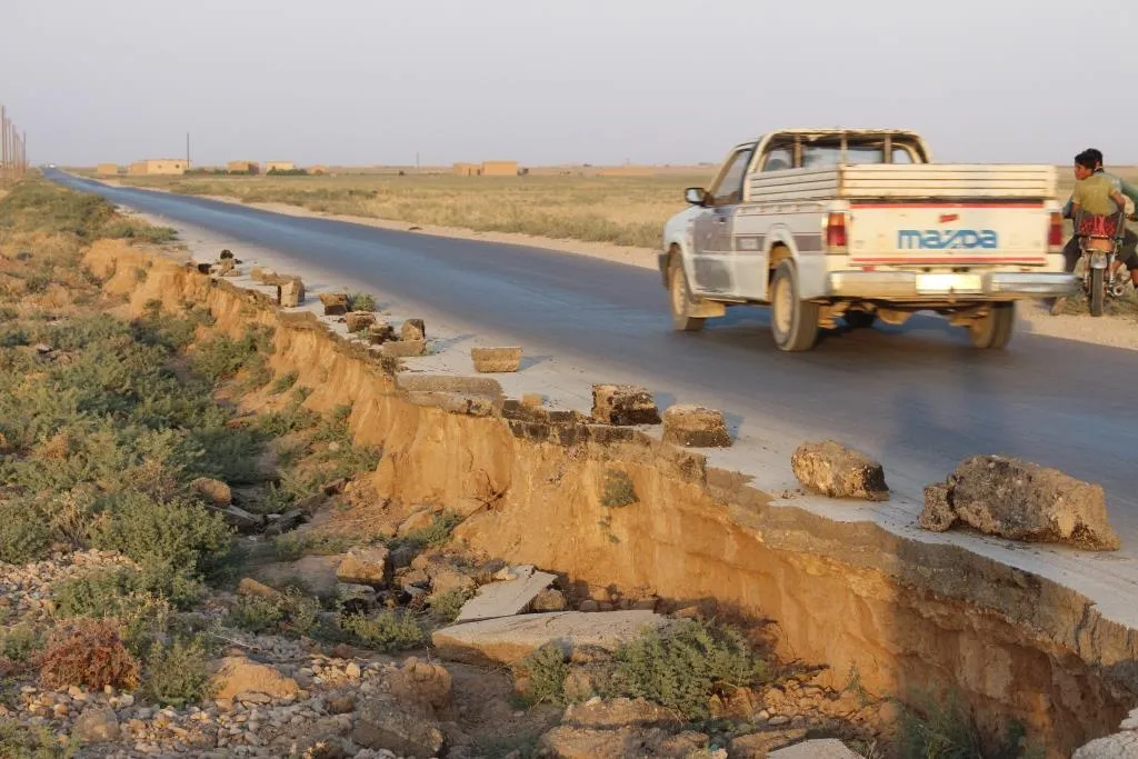 Crashed roads are dangerous to pedestrians, municipality considers a solution