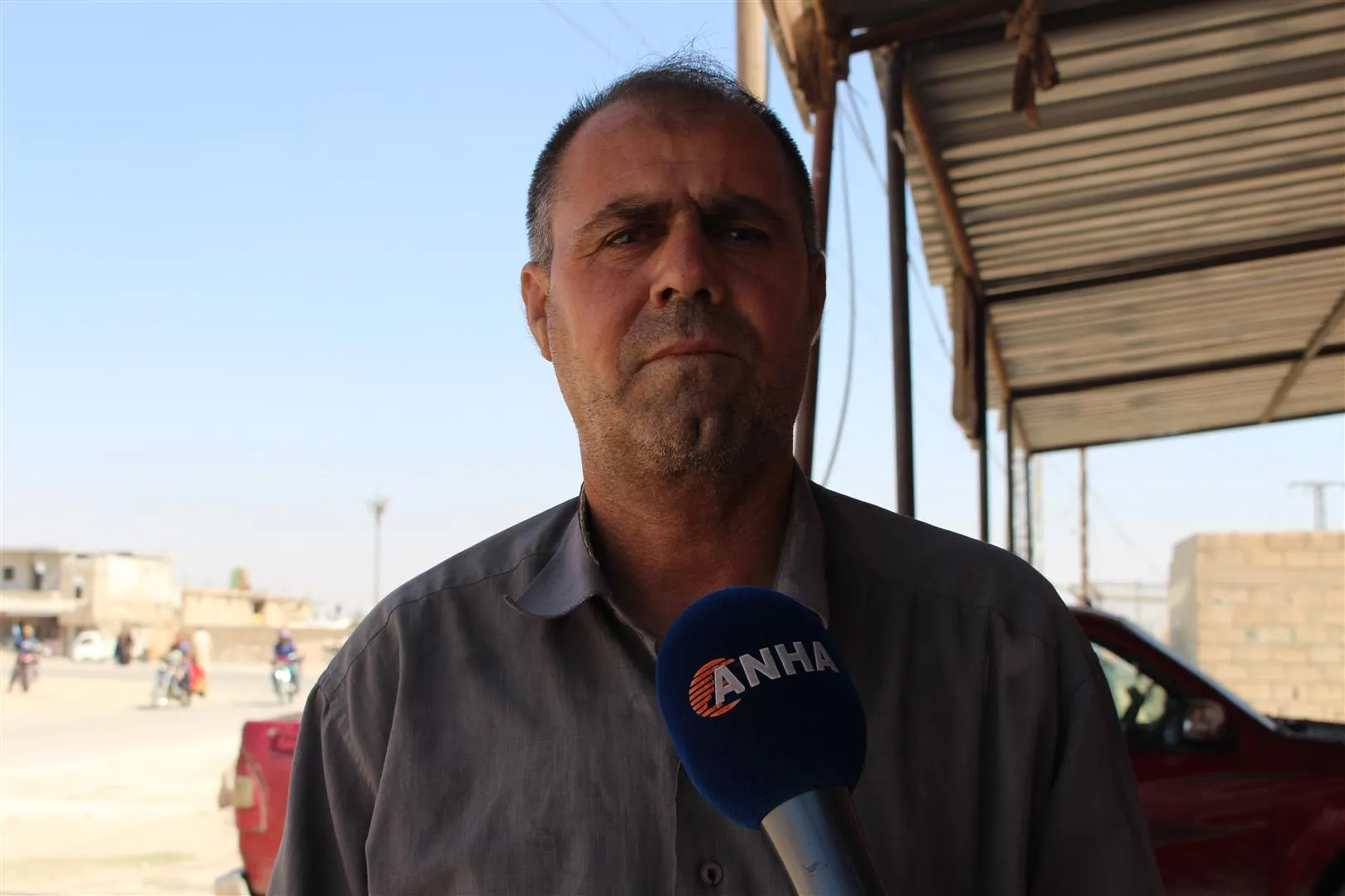 Al-Hasakah people demand rehabilitation al-Khashman roundabout