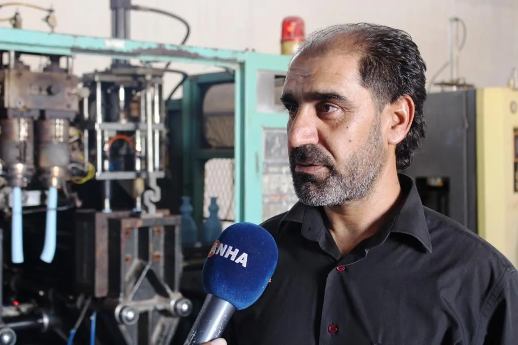Rojava factory supplies North Syria's requirements of plastic containers