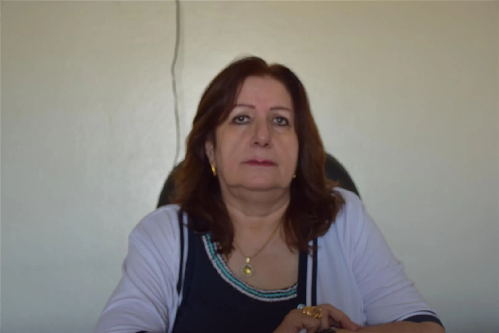 Syriac woman resolves her issues in her home
