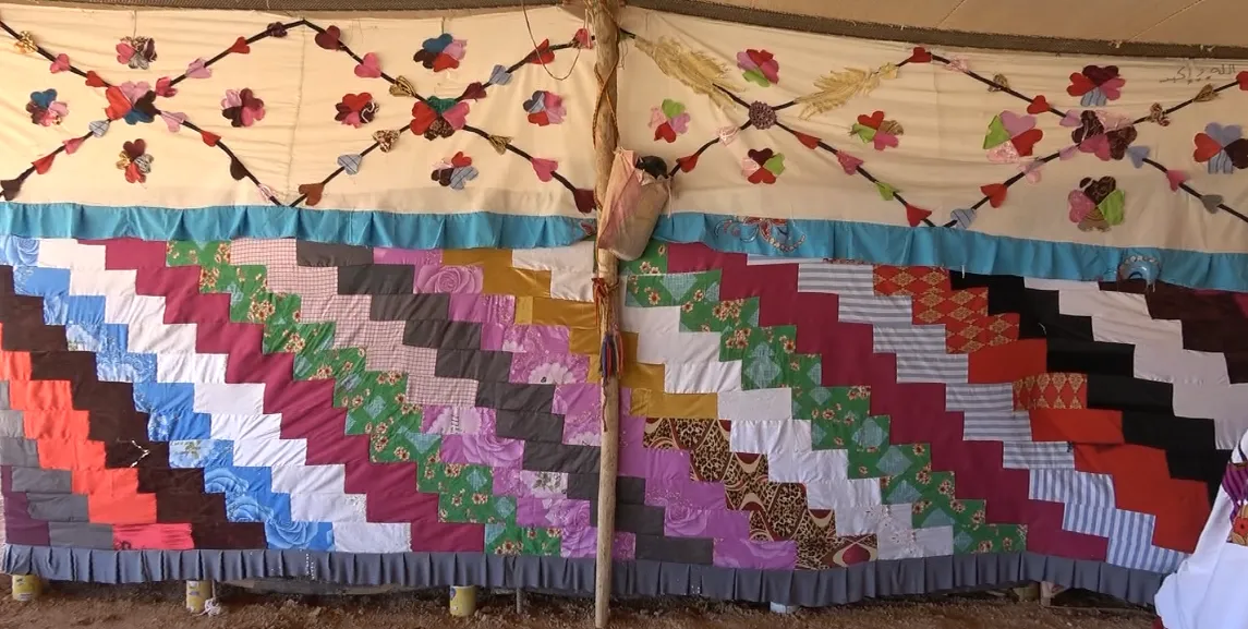 Decorating "hair tent"… culture inherited from ancestors till today